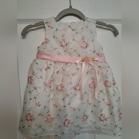 La Princess Baby Girl Special Occasion Dress Size 6-9 months - Picture 1 of 4